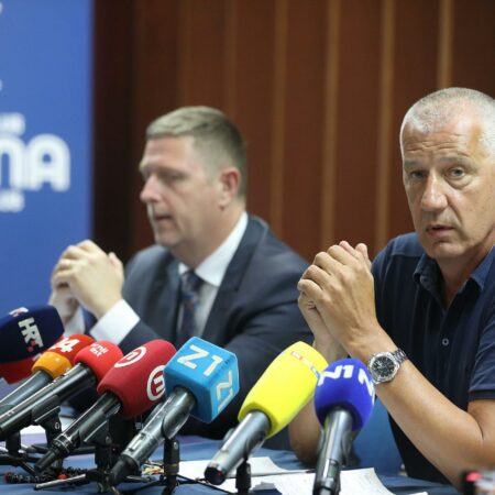 Aleksandar Petrović i Saša Pavličić Bekić predstavili inicijativu za spas Cibone, objavili i da je postignut dogovor s Dinamom
