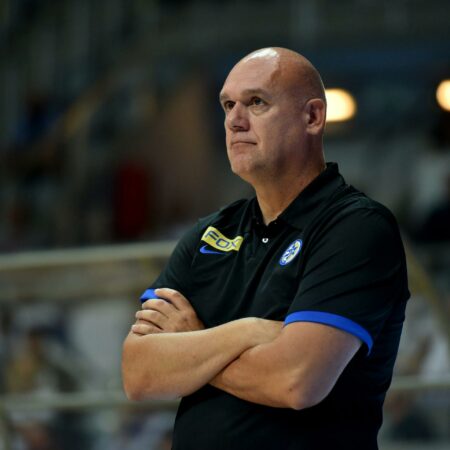 Nakon samo sedam mjeseci Neven Spahija napustio Baskoniju: ‘Zahvalan sam što sam opet mogao biti trener u Euroligi‘