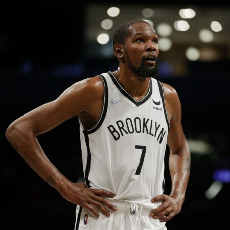Vlasnik Netsa nije popustio pred Durantovim ultimatumom: ‘Naša administracija i treneri imaju moju podršku‘